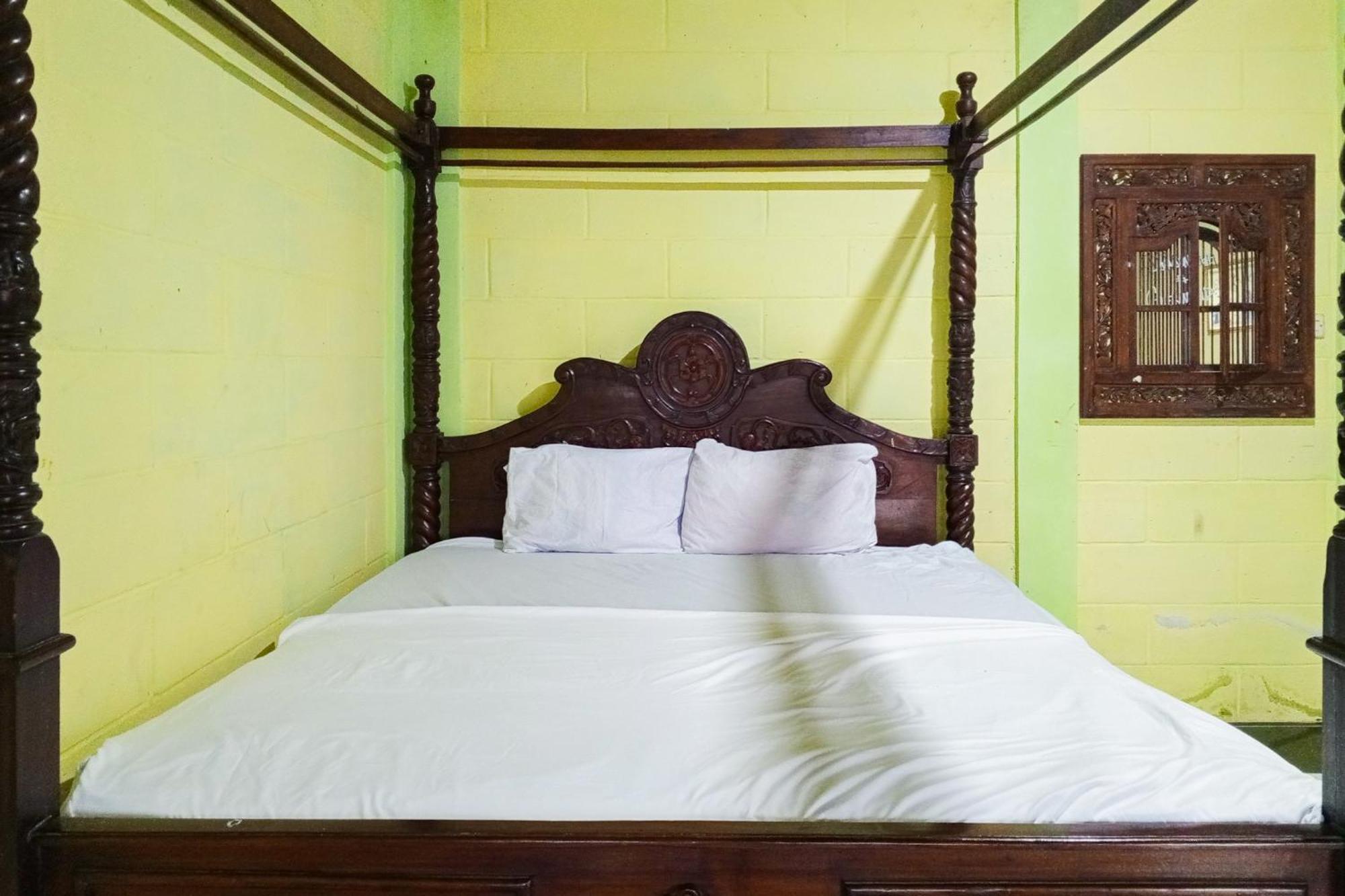 Villa Kampus Near Taman Safari Cisarua Puncak Redpartner 茂物 外观 照片