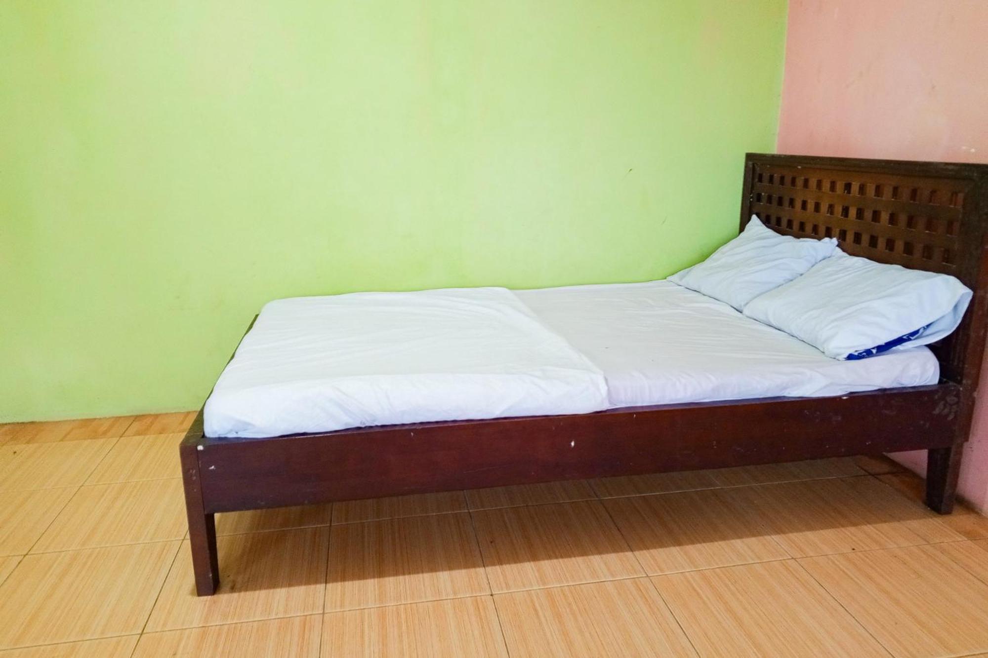 Villa Kampus Near Taman Safari Cisarua Puncak Redpartner 茂物 外观 照片